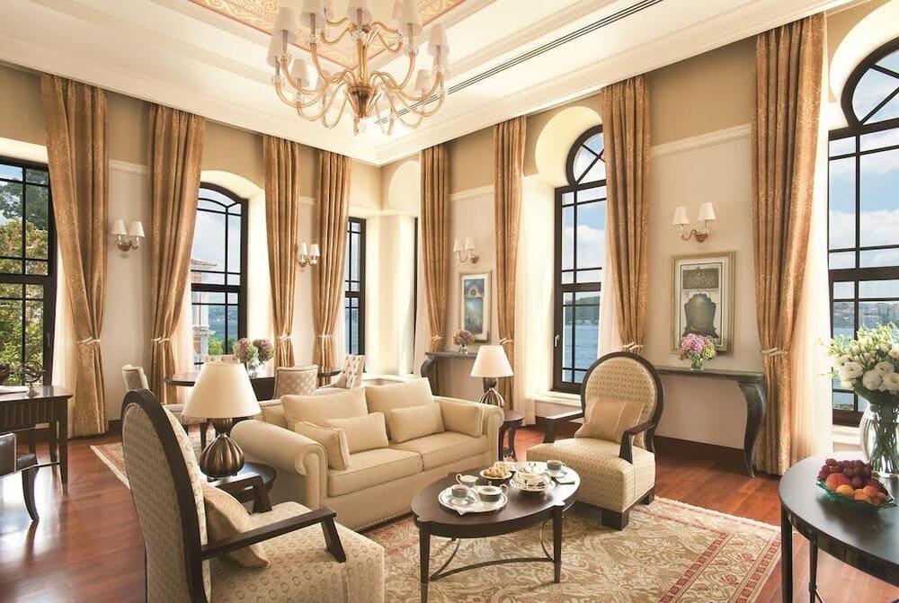 Отлеь Four Seasons Hotel Istanbul at the Bosphorus, Стамбул