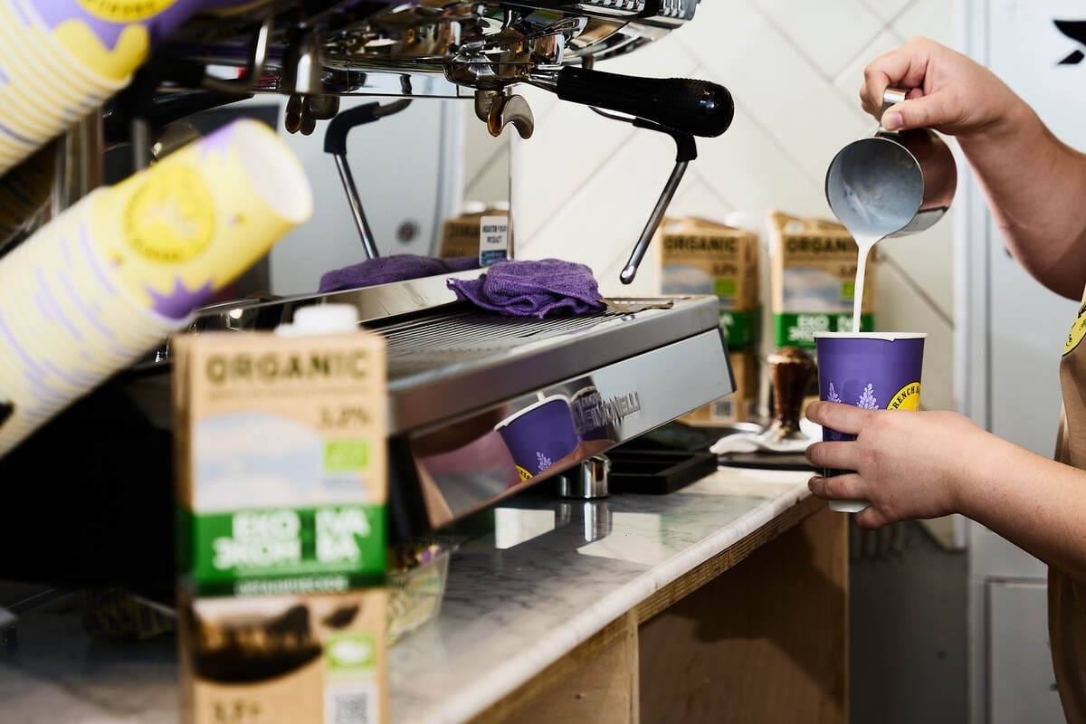 «ЭкоНива» и French Bakery и запустили Сезон напитков на органическом молоке