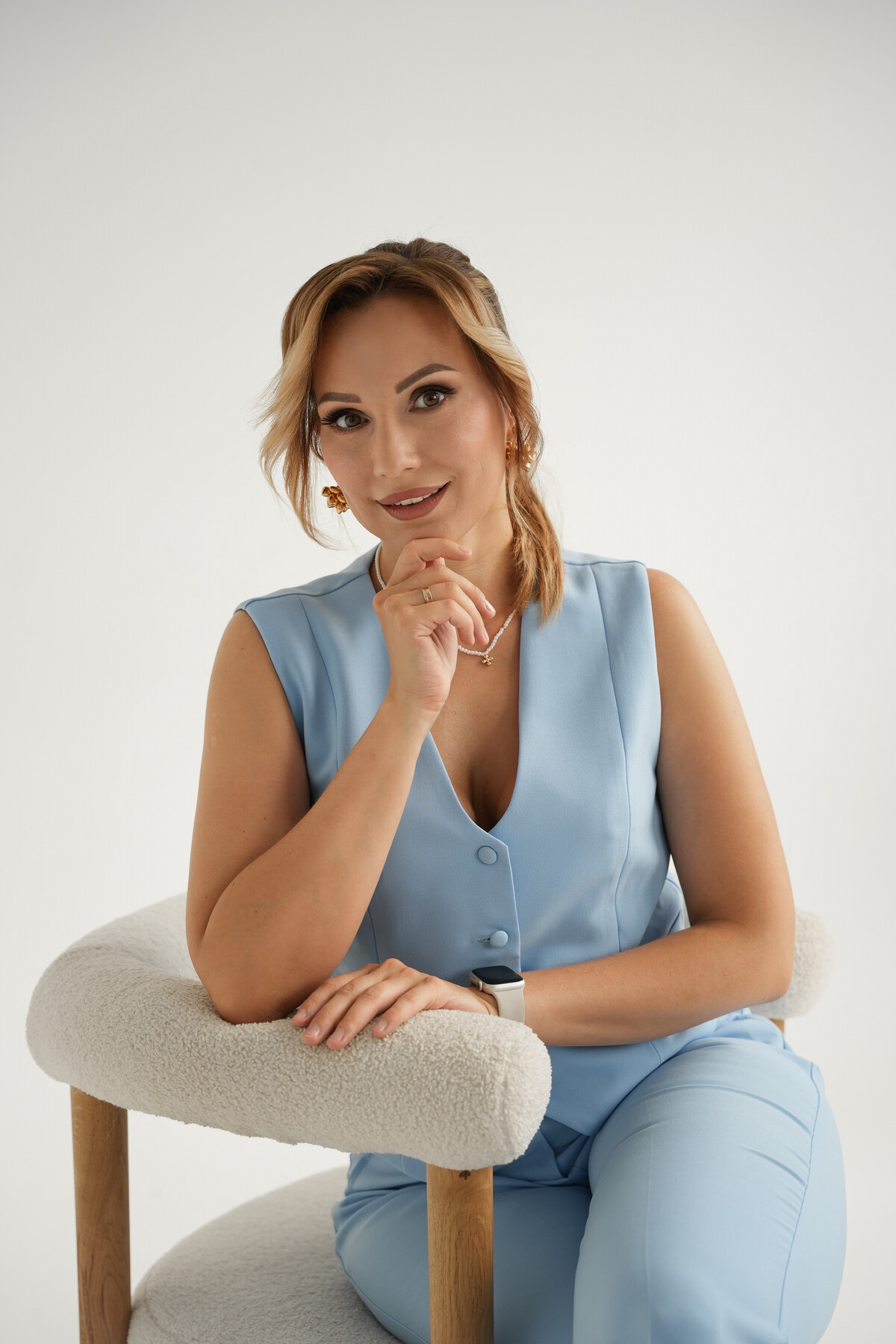 Анастасия Елисеева, женский кризисный психолог 