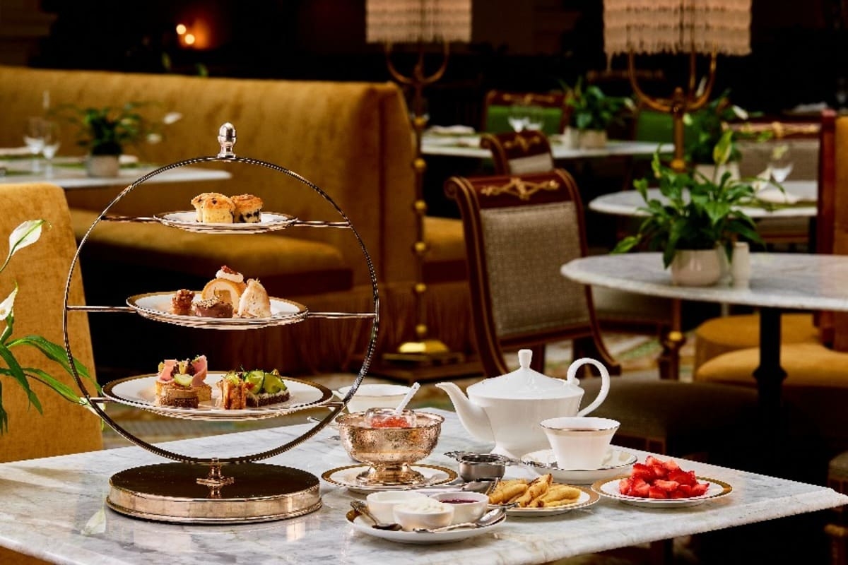 Чайная гостиная отеля Four Seasons Lion Palace St. Petersburg.