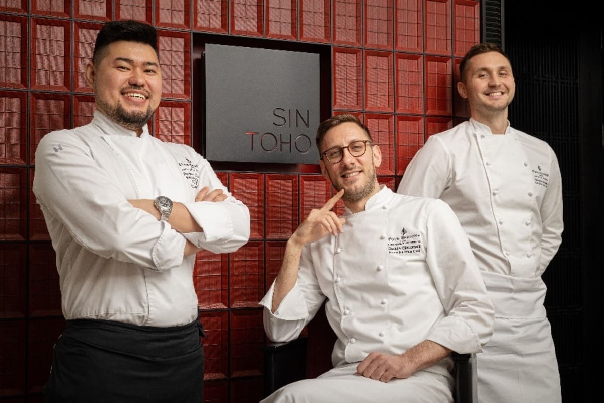 Иммерсивный ужин «Ice & Fire» в Sintoho