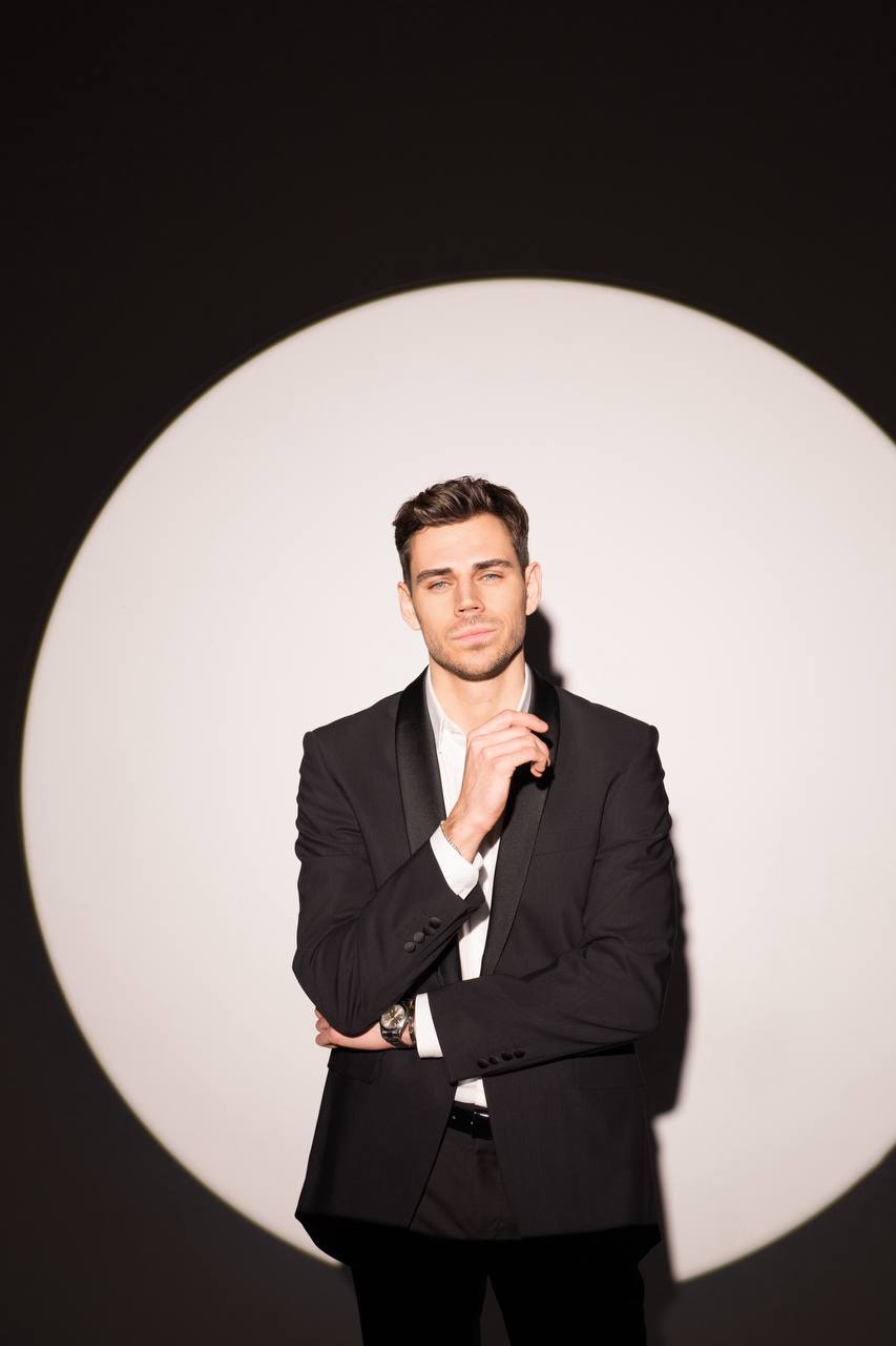 Евгений Гиниятулин, парикмахер, основатель бренда косметики Miló.