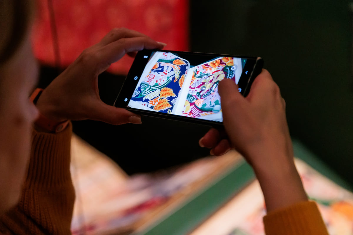 Мастер-класс «Как надпись на футболке стала манифестом»