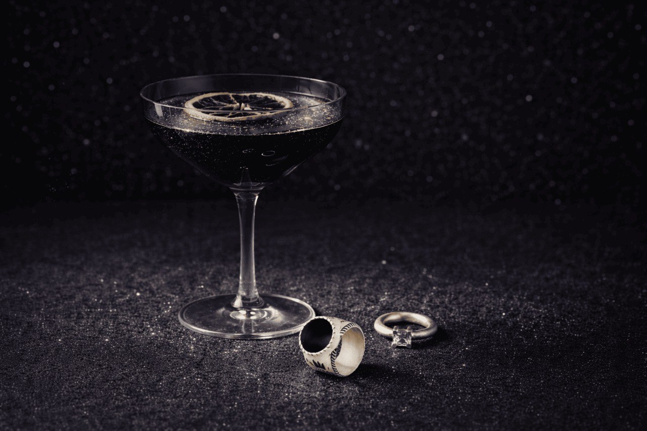 IZUMI × ЯШИНА: драгоценность в бокале к 8 Марта