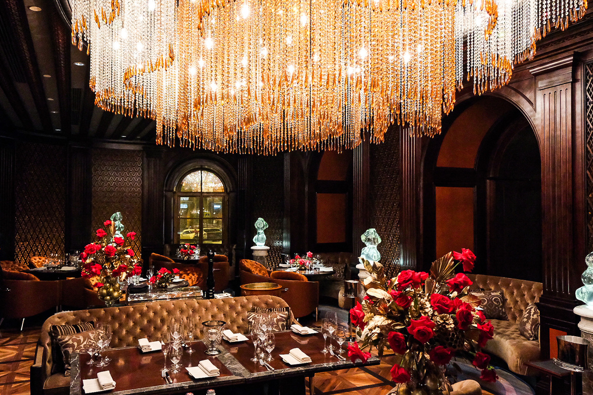 Весна в «Доме со львами»