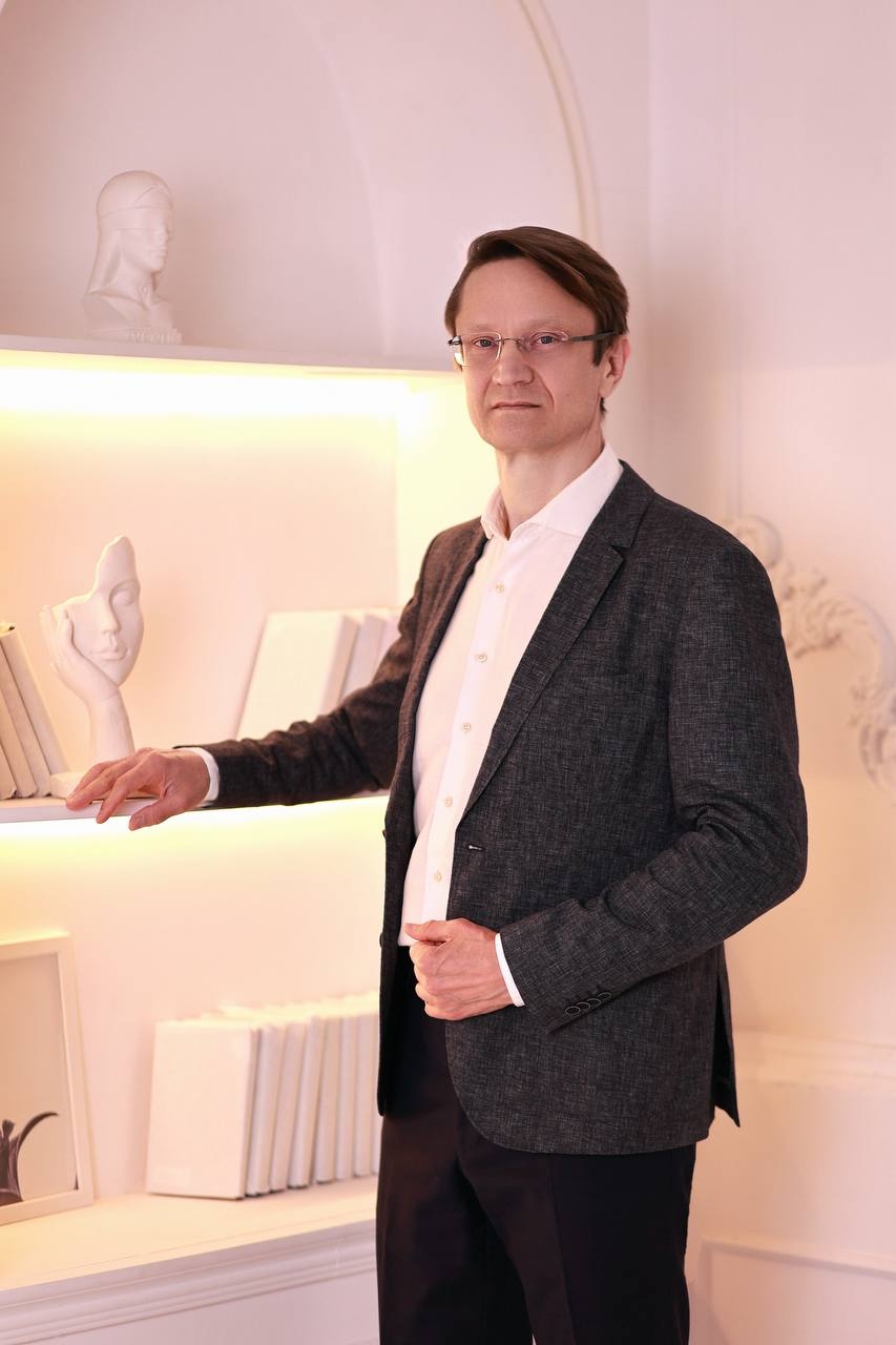 Владимир Карпюк