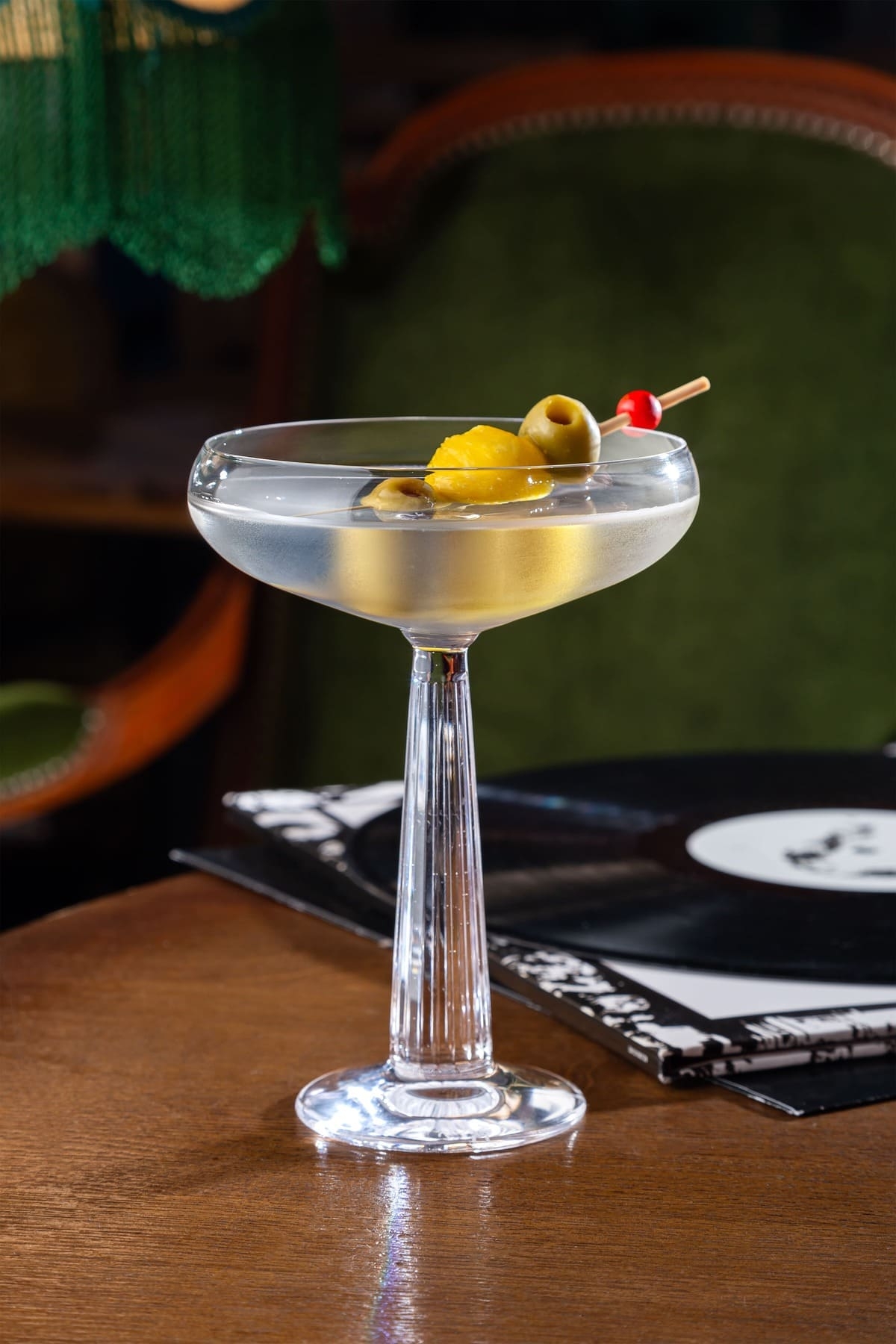 Brass Monkey в эстетике ToMi Negroni на Патриарших