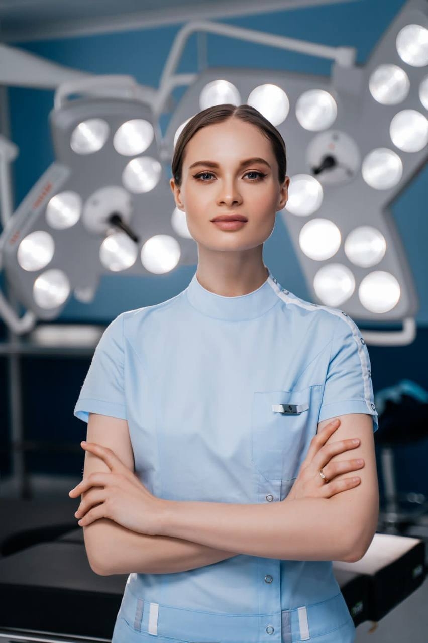 пластический хирург Василиса Перушкина