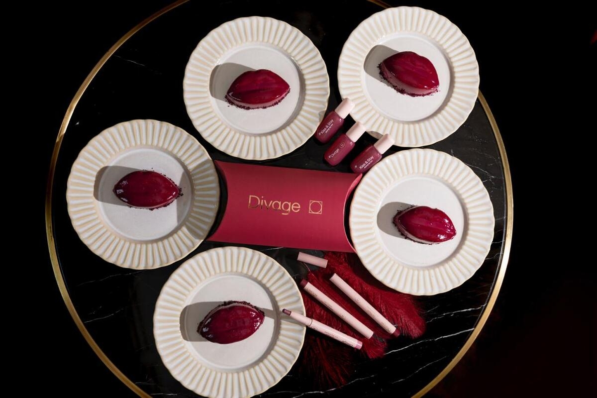 Бистро «Мрамор» объединилось с косметическим брендом Divage