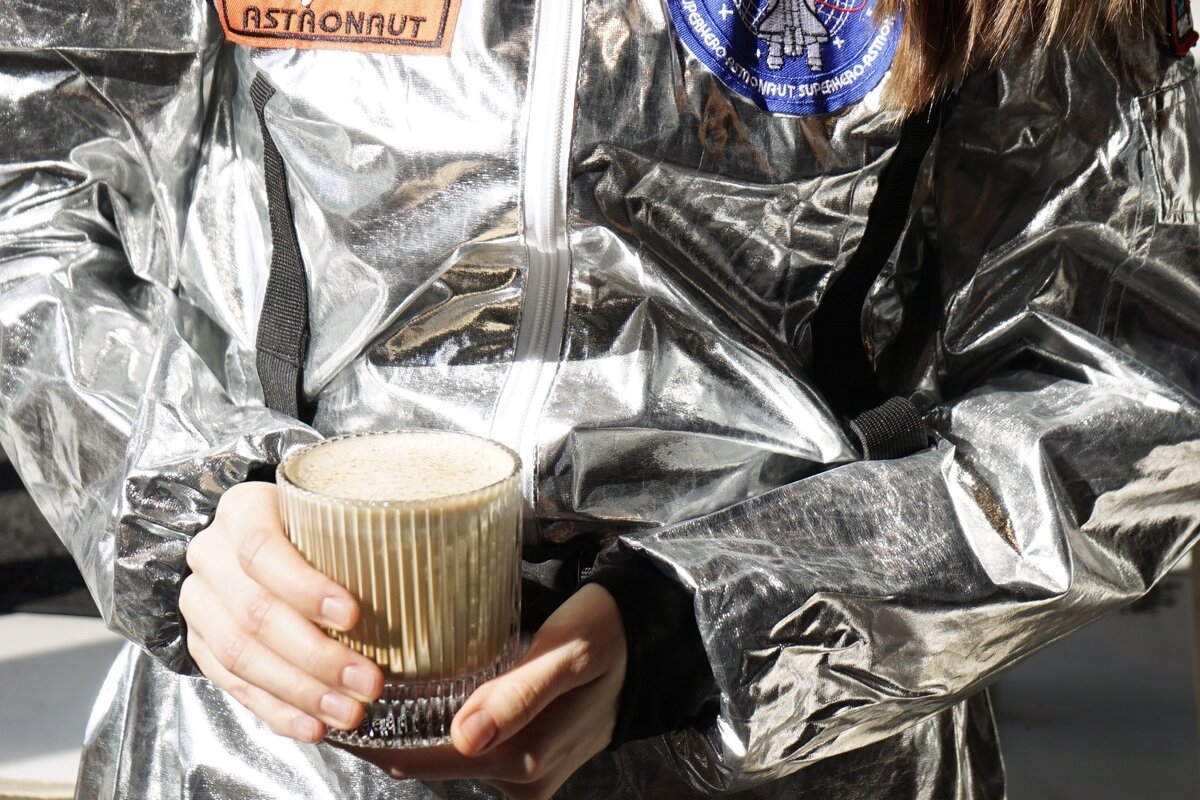 Cosmic latte выходит на орбиту: кофе в обмен на «скафандр»