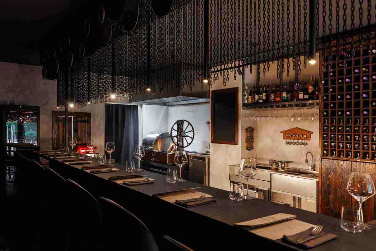 «Сава» и «Шаляпин» едут в Калининград: chef’s table в «Истории в тарелке»