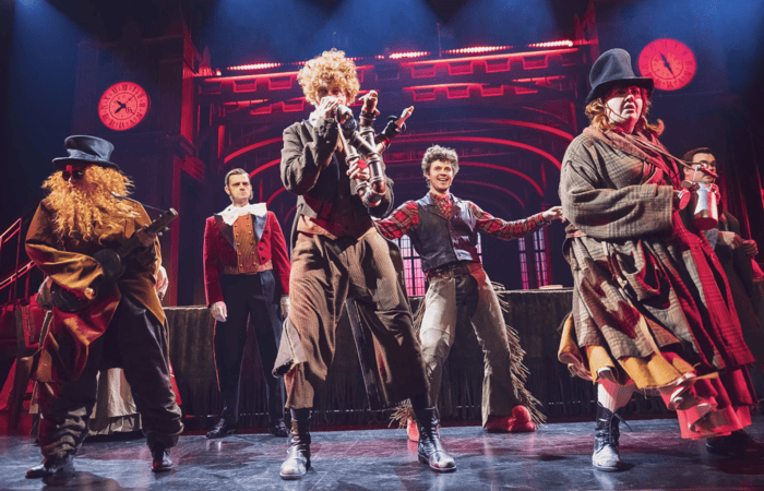 Музыкальная комедия «Элементарно, хадсон!»