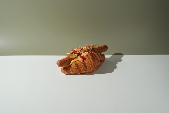Croissant Atelier x «Жуй без соли»
