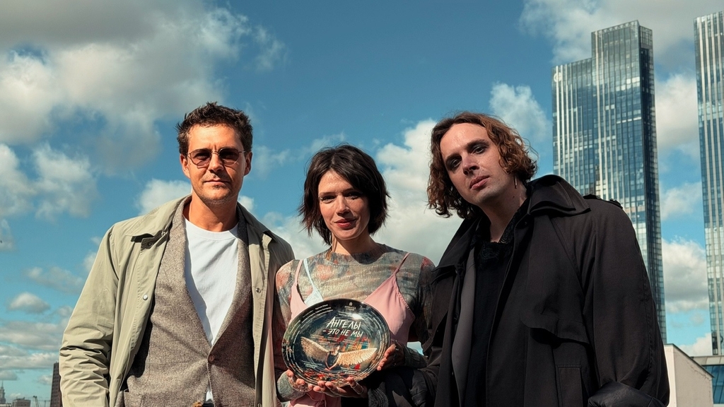 «Ангелы — это не мы»: Наташа Кудряшова снимает новую притчу с Анастасией Красовской и Васей Михайловым