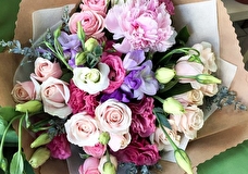 Симферопольские продавцы рассказали о ценах на цветы 8 марта