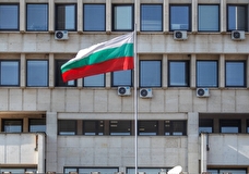 Вопрос закрытия посольства РФ в Болгарии будет рассматривать МИД России