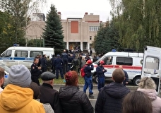 Число жертв стрельбы в школе в Ижевске увеличилось до девяти