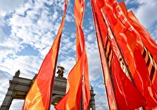Москва в цветах Победы: как столица встретила 9 Мая