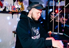 Пульт личности. Как совмещать работу в крупной компании с диджей-сетами