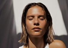 Ген Z и косметология. Зачем 20-летние делают anti-age процедуры