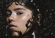 Музыкальный проект Grata: Мария Мацель выпустила клип и мощное промо-видео с участием звёздных актрис