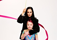 «Эти дети умеют учить друг друга». Олимпийская чемпионка Анастасия Татарева — о том, как спорт раскрывает потенциал детей с синдромом Дауна