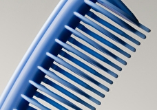 Весенний волосопад: что советуют стилисты