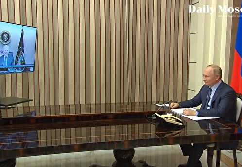 Путин и Байден начали переговоры по видеосвязи