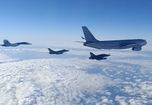 Российский истребитель сопроводил самолет-разведчик США над Черным морем
