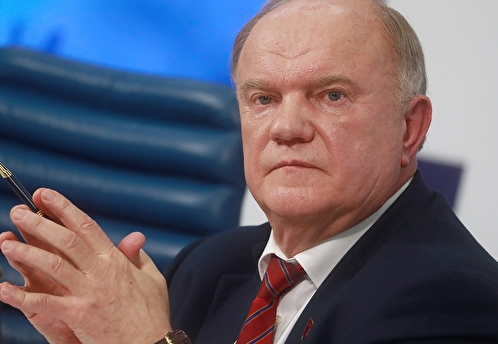 Песков: прогноз экспертов об отставке Зюганова с поста главы КПРФ — абсурд
