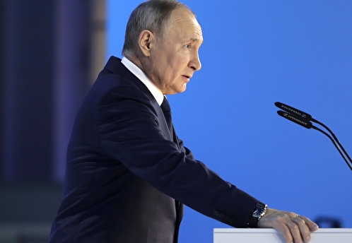 Путин начал серию совещаний по подготовке послания парламенту