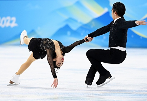 Вэньцзин и Цун установили мировой рекорд в короткой программе среди спортивных пар