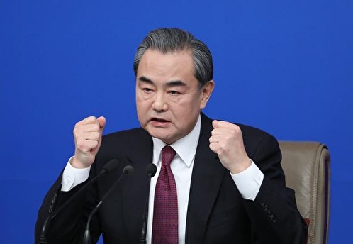 В МИД КНР заявили об угрозе «полномасштабной конфронтации» с США