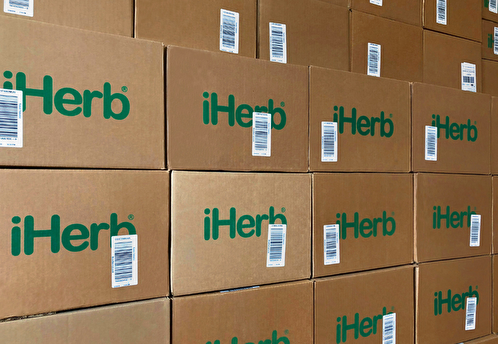 В Думе прокомментировали приостановку маркетплейсом iHerb доставки в РФ