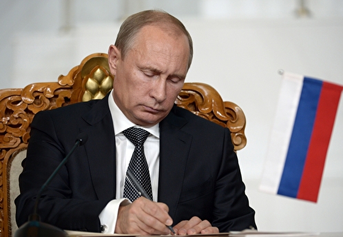 Путин подписал указ о дополнительных экономических мерах в сфере валютного регулирования