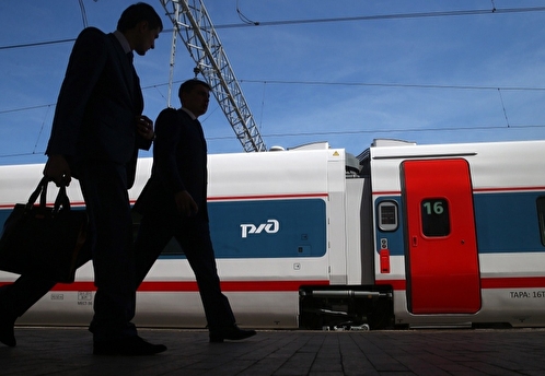 РЖД отменили обязательное ношение масок в поездах и на вокзалах