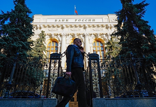 Россия ввела ограничения на движение средств в недружественные страны