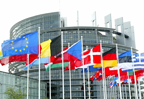 Европарламент принял резолюцию с призывом запретить импорт энергоресурсов из России