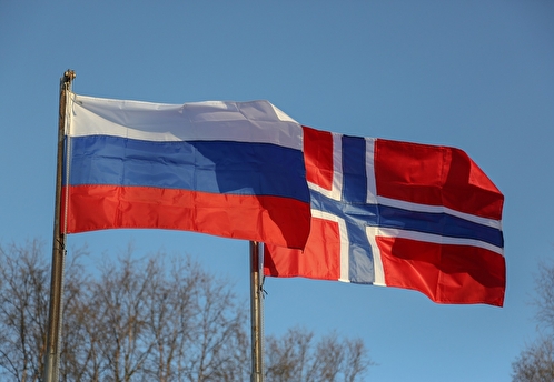 Россия в качестве ответной меры высылает трех дипломатов посольства Норвегии в Москве