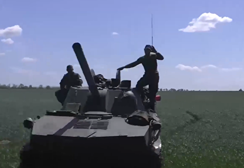 Минобороны РФ показало кадры захваченных десантниками укрепленных позиций ВСУ