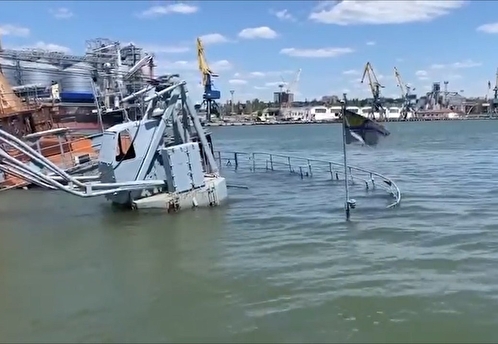 После подъема корабля ВМС Украины в порт Мариуполя смогут заходить торговые суда