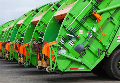 Буцаев: на обновление мусоровозов в России нужно 44,6 млрд рублей 