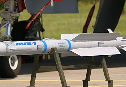 Передавая Украине ракеты ПВО IRIS-T, ФРГ действует по указке США