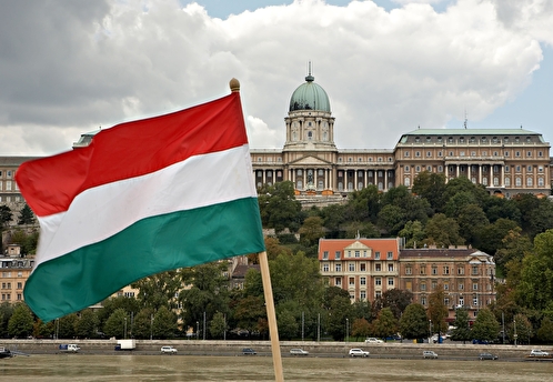Против Венгрии могут ввести санкции за отказ вводить эмбарго на нефть из РФ