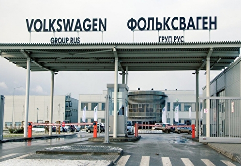 Сотрудникам завода Volkswagen в Нижнем Новгороде предложили уволиться за 6 окладов