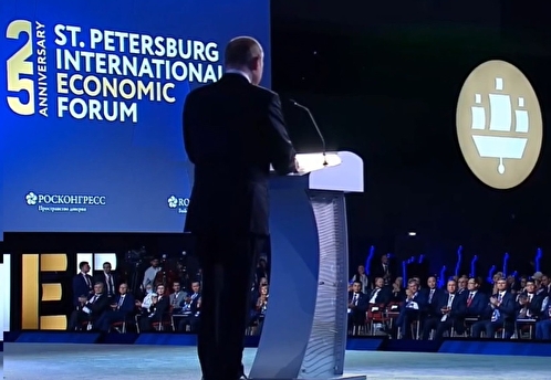 Путин: мрачные прогнозы относительно экономики РФ не сбылись