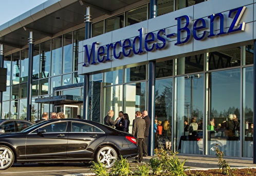 Mercedes-Benz может продать дистрибьютора в России