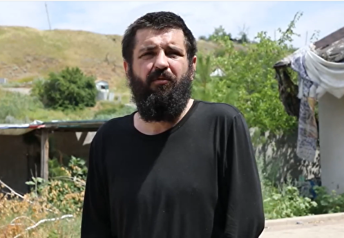 Украинский командир рассказал о зарезавшем пленного сослуживце
