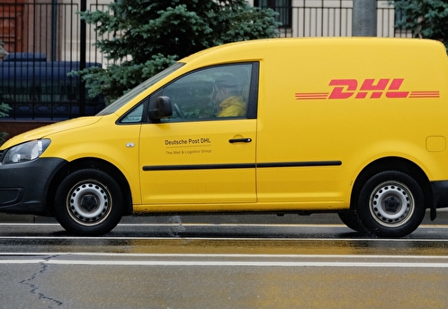 DHL с сентября прекращает доставку грузов по России