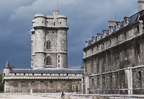 Россиянам ограничили посещение Венсенского замка во Франции из-за СВО